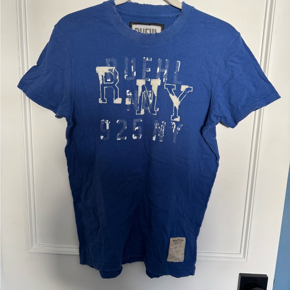 Ruehl No.925 Blue Graphic Tee Size Small